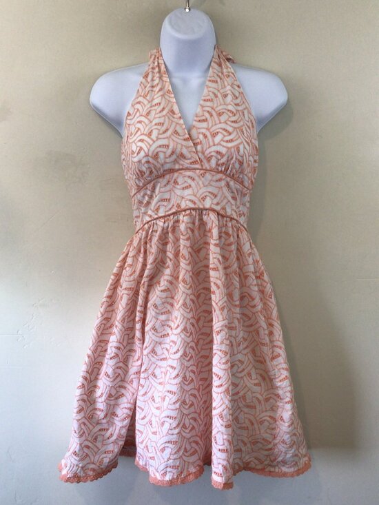 Flying Tomato Dresses & Skirts - Flying Tomato White Peach Embroidered Knee Length V Neck Halter Dress